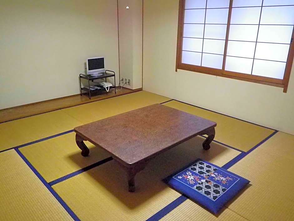 Kurumisawa Ryokan