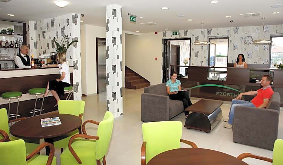 Ezüsthíd Hotel