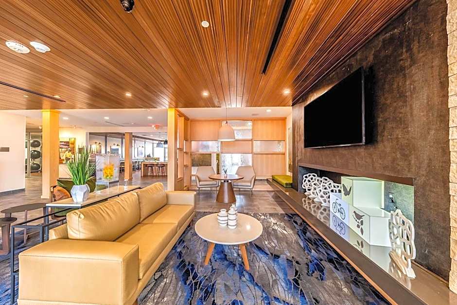 Fairfield Inn & Suites by Marriott Gainesville I-35