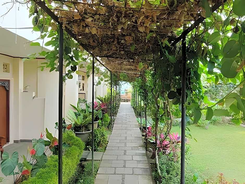 Taman Teratai Hotel