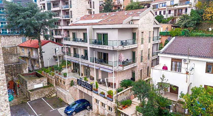 Hotel Butua Residence