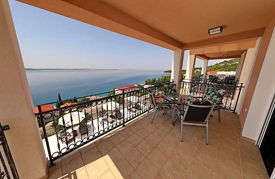 Villa Tin Apartments