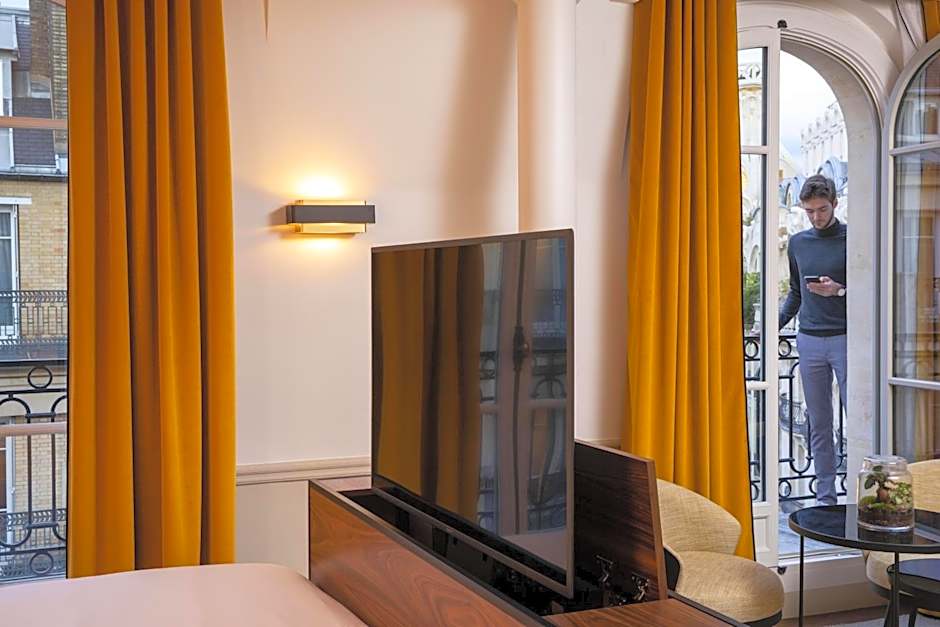 Victoria Palace Hotel