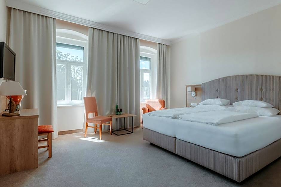Inselhotel Faakersee