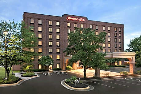 Hampton Inn By Hilton Washington-Dulles International Airport South