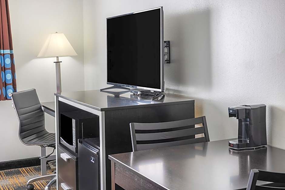 Super 8 by Wyndham Villa Rica