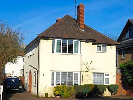 Carlton Lodge