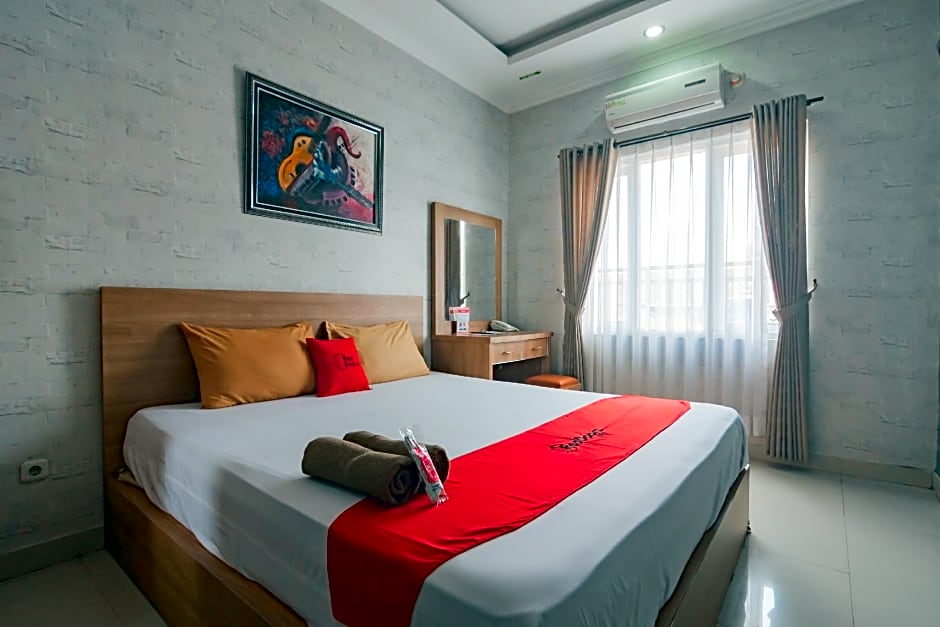 RedDoorz near Gedung Sate 2