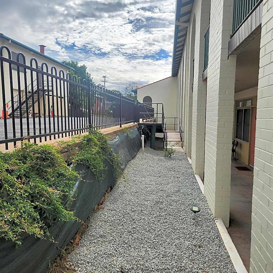 Bishops Lodge Narrandera