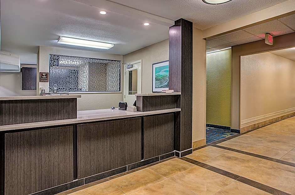 Candlewood Suites Louisville Airport By IHG