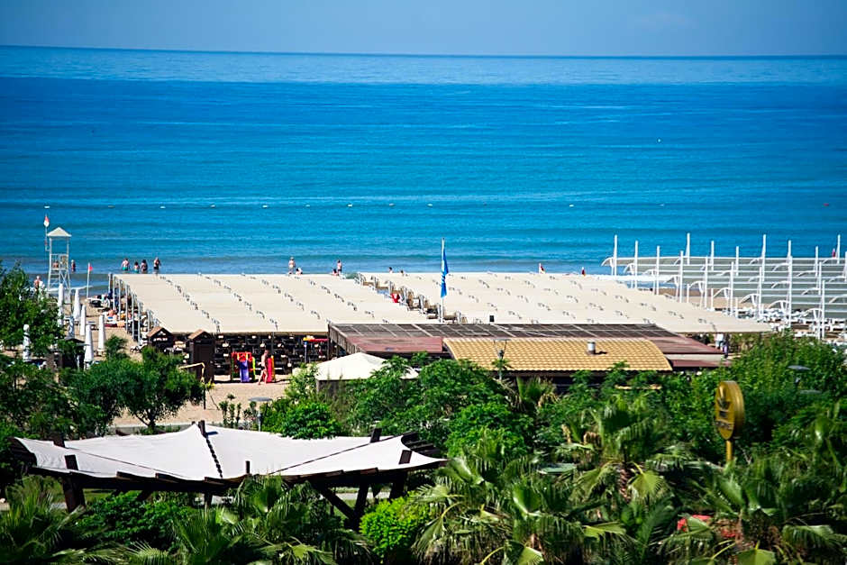 Aydinbey King's Palace & Spa - Ultra All Inclusive