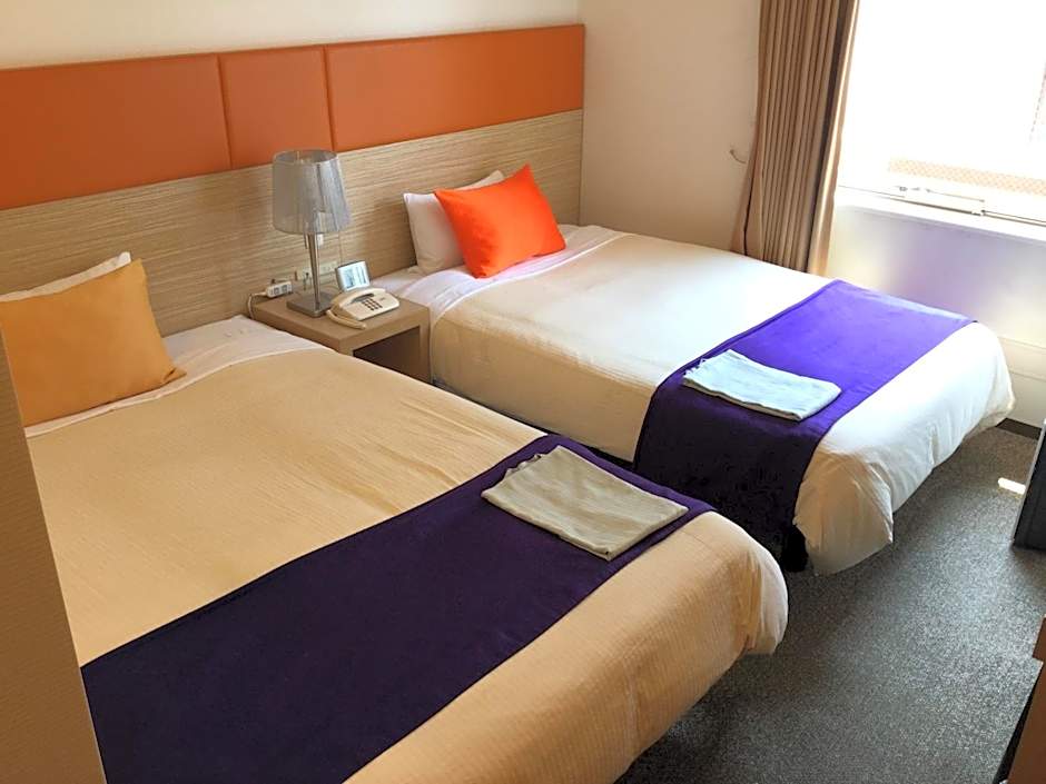 Hotel 1-2-3 Takasaki