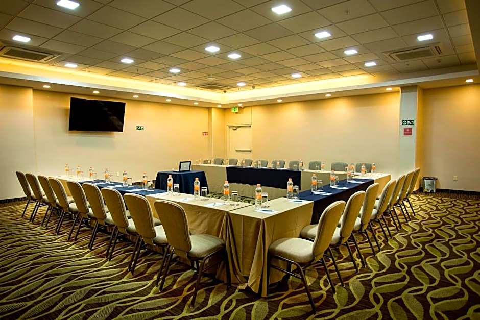 Four Points By Sheraton Queretaro Norte