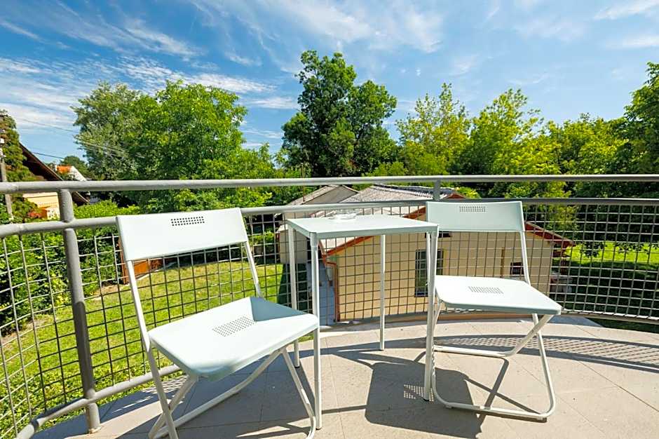 Villa 21 Boutique Rooms