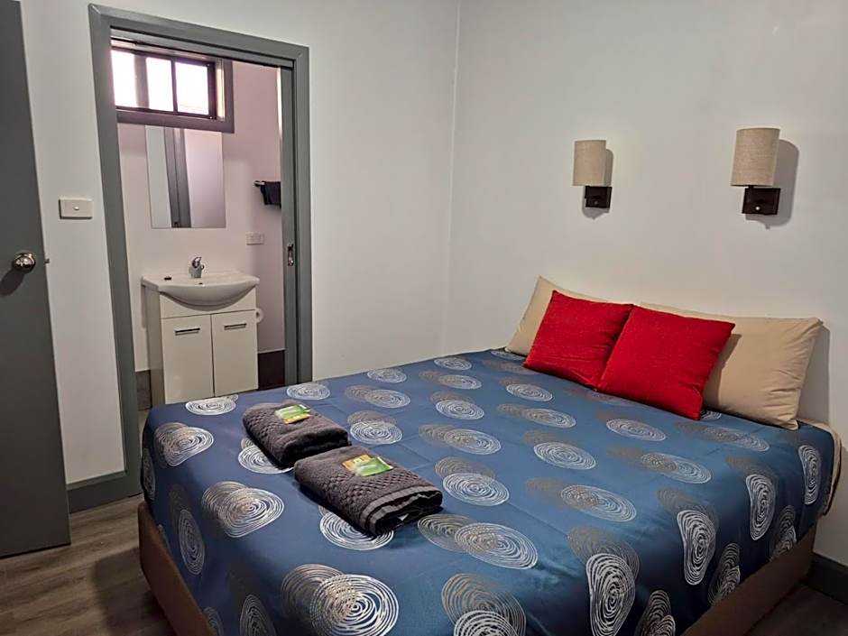 Broken Hill Tourist Lodge