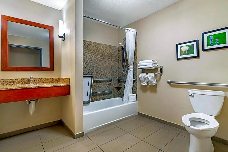 Comfort Suites Manhattan