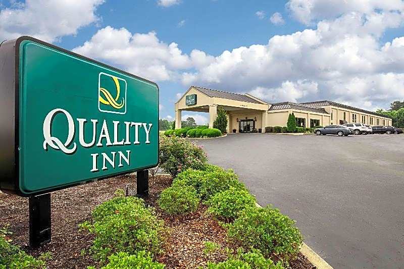 Quality Inn Holly Springs South