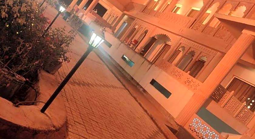 Dhawala Resort by Aamod 