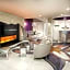 Staypineapple, An Artful Hotel, Midtown