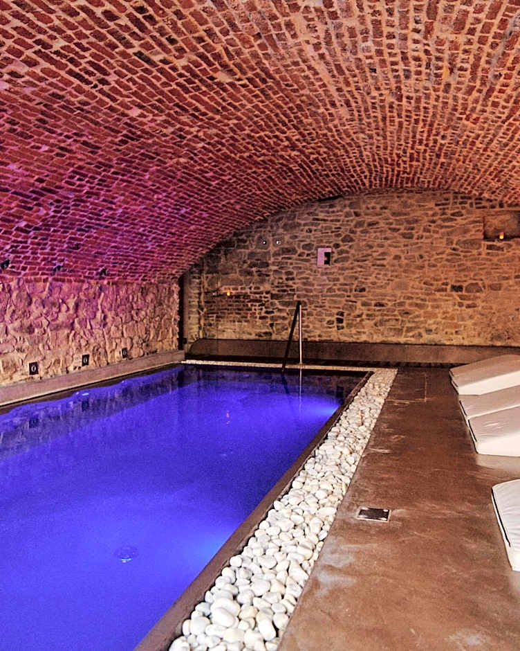 Ne5t Hotel & Spa