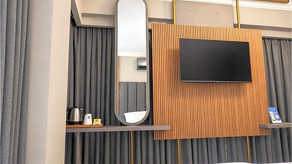 TALLES CITY HOTEL