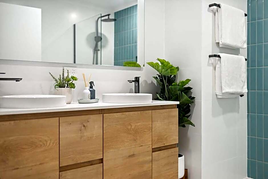 Jolly on James- 2BDR