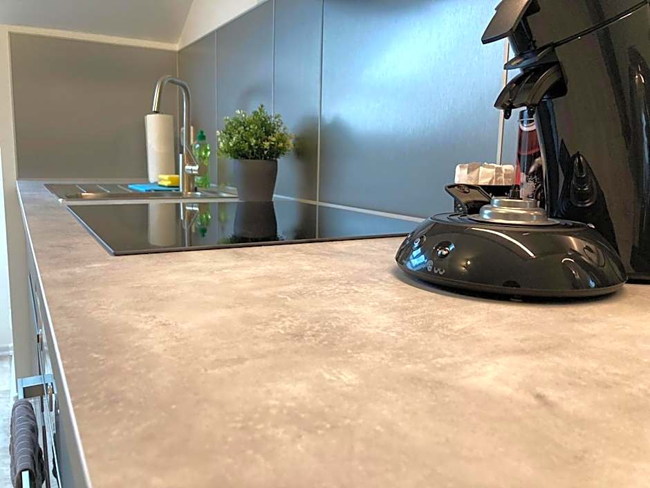 MEINpartments - Modern Business Apartment