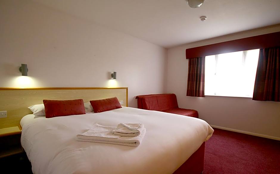 Days Inn by Wyndham Gretna Green M74
