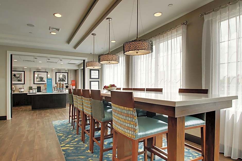 Hampton Inn-By Hilton-Pawtucket RI