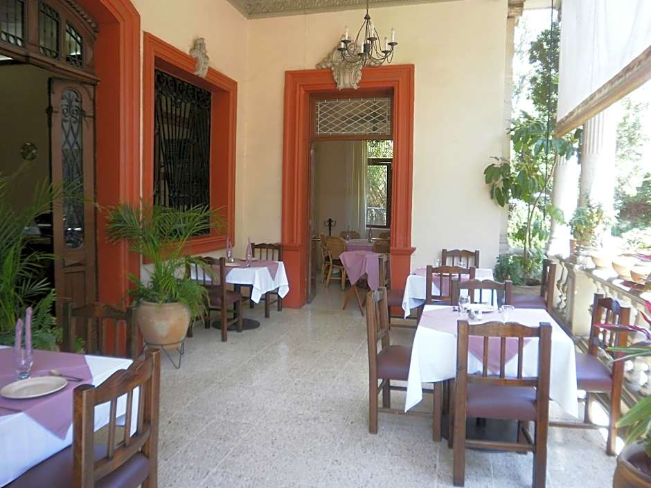 Hotel La Casona del Llano