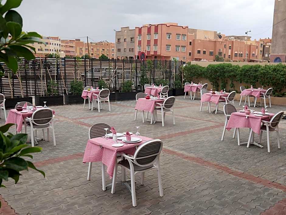 Rose Valley Hotel