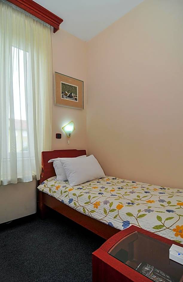 Hotel Montenegrino