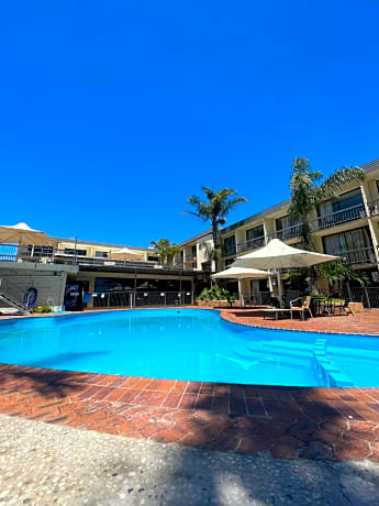 El Lago Waters Motel