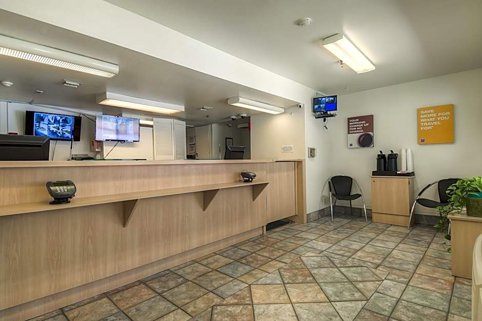 Motel 6-Palm Springs, CA - Downtown