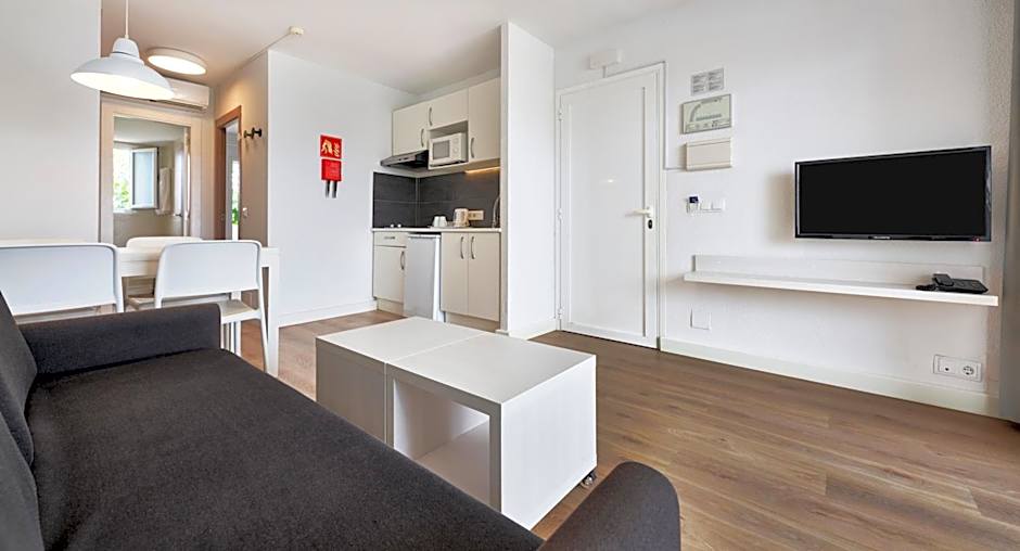 Globales Los Delfines