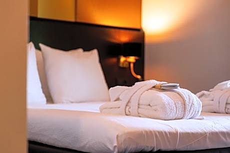 Comfort Room 1 Double Bed