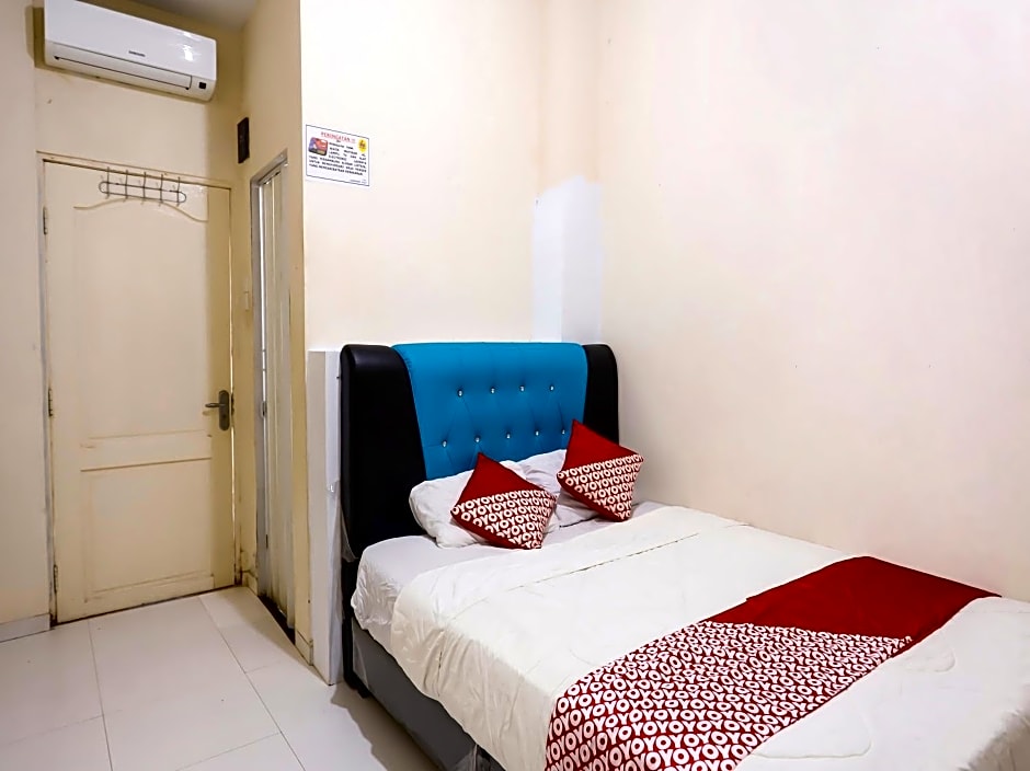 OYO 92451 Hasan House Syariah 2