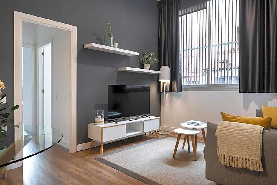 Feelathome Poblenou Beach Apartments