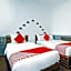 OYO 210 Hotel Five 2