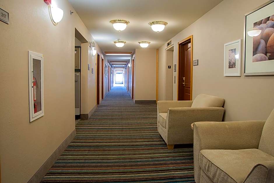 Country Inn & Suites by Radisson, Milwaukee Airport, WI