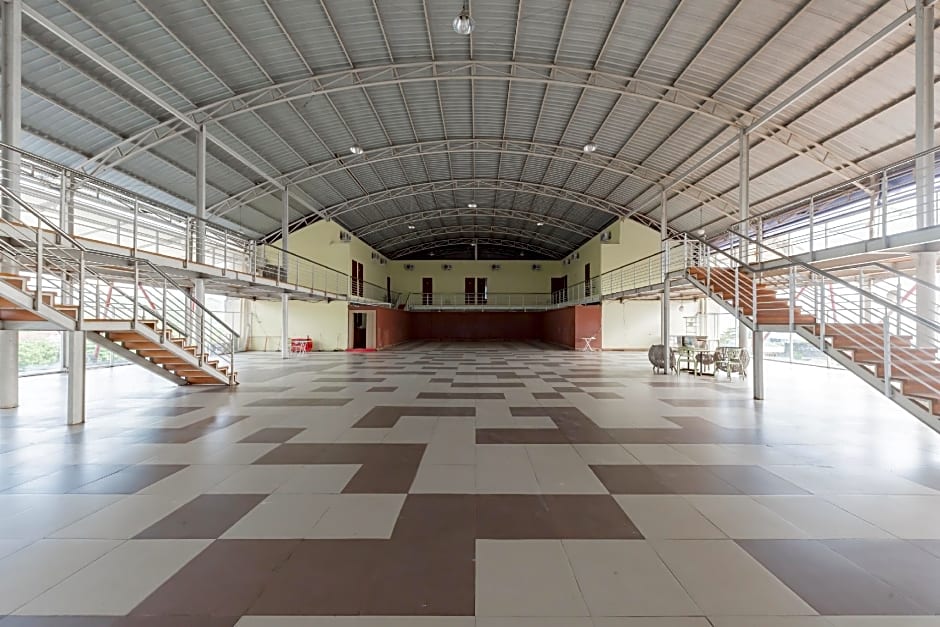 RedDoorz Syariah near Alun-Alun Pelabuhan Ratu