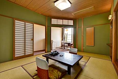Japanese-Style Room