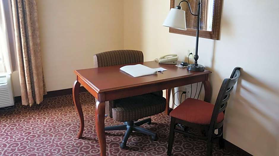 Hampton Inn By Hilton And Suites Kingman