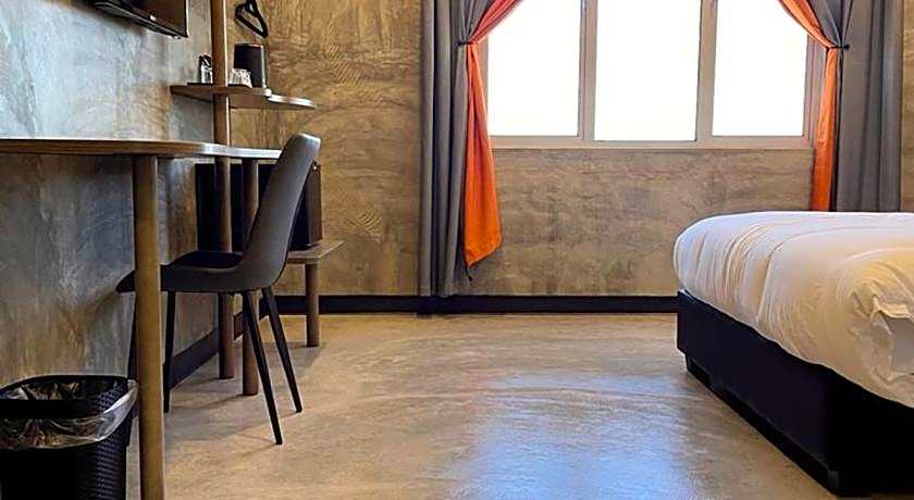 Sri Indar Hotel & Suites