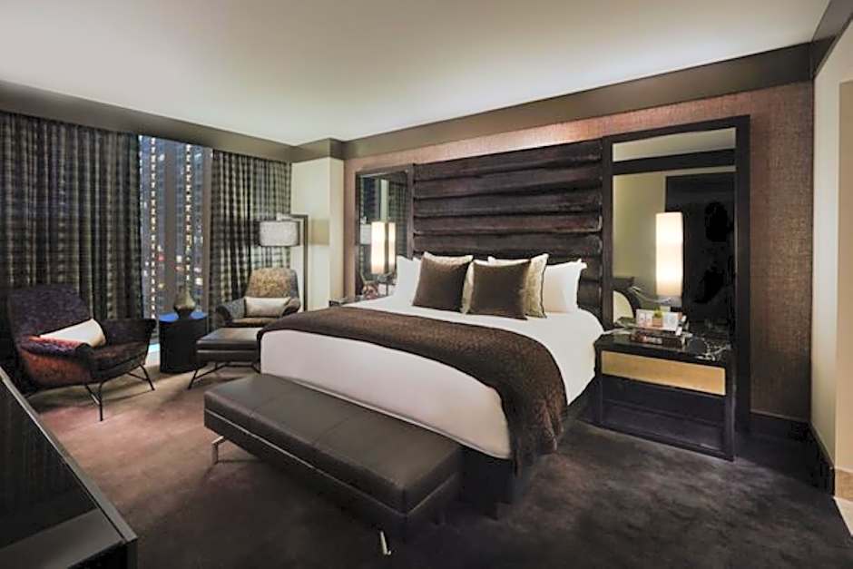 Photo 1 of 6 of Suite