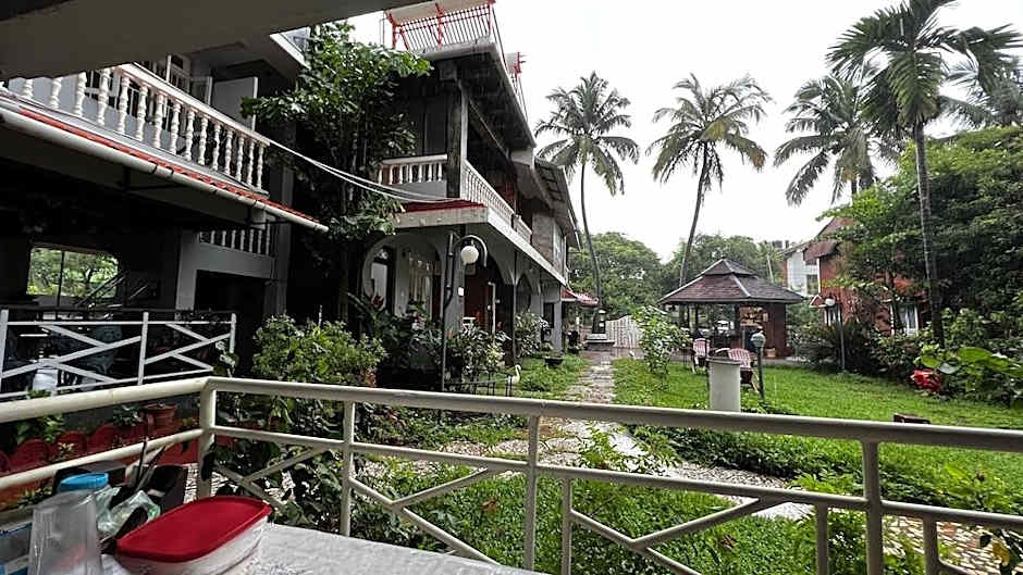 Per Avel Beach Holiday Home