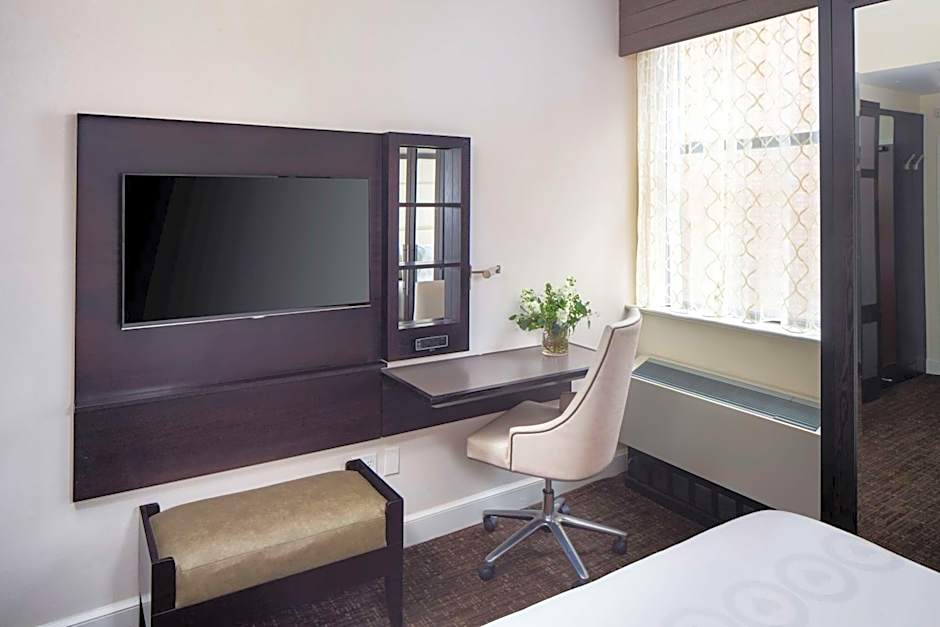 Park South Hotel, part of JdV by Hyatt