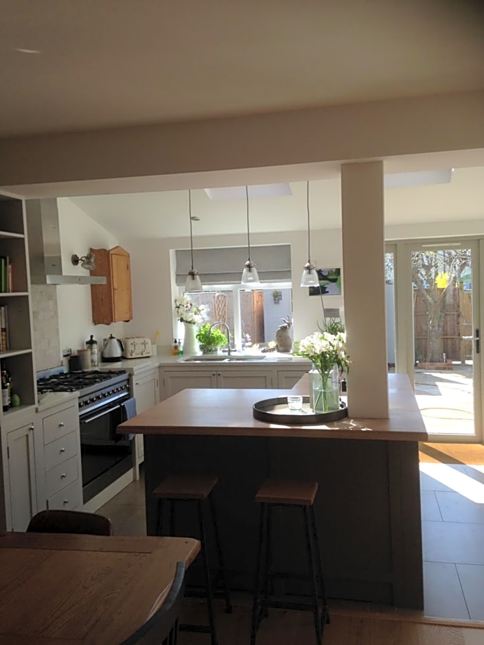 NUMBER 19 B&B Chichester