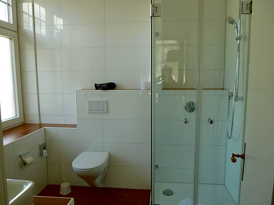 Höger's Hotel & Restaurant