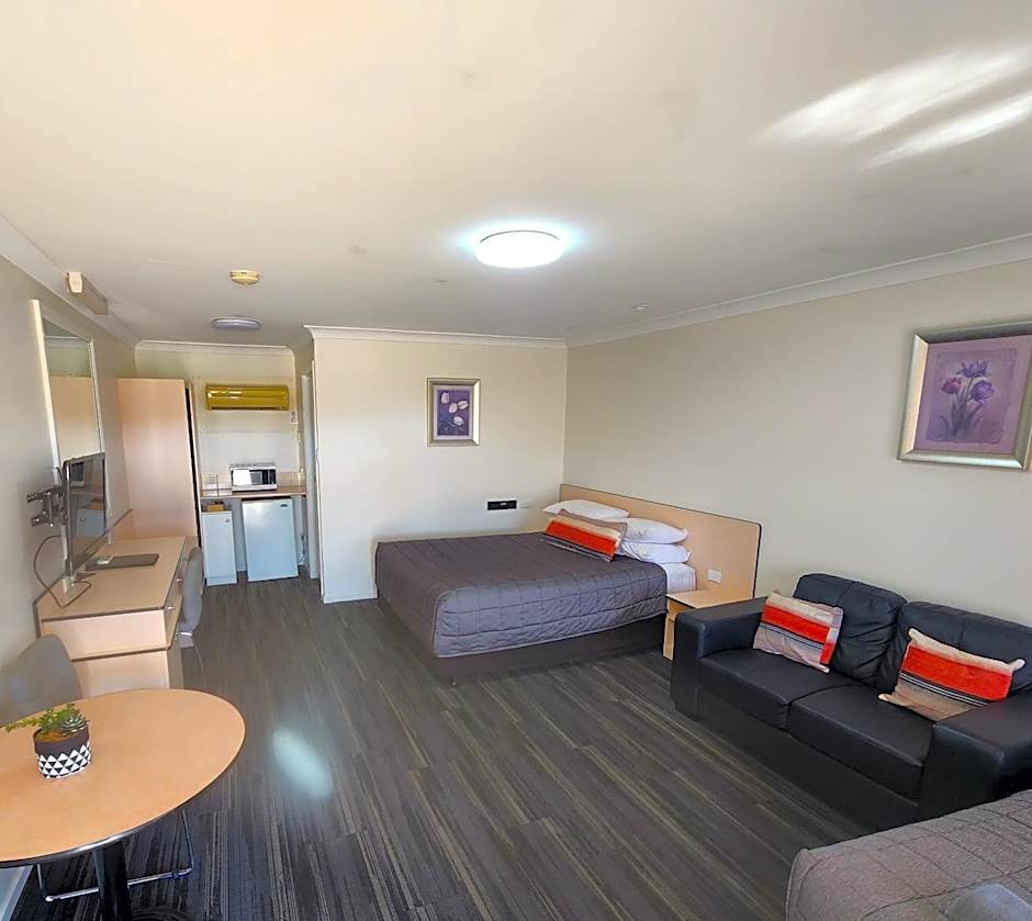 Photo 1 of 13 of Standard 2 Beds